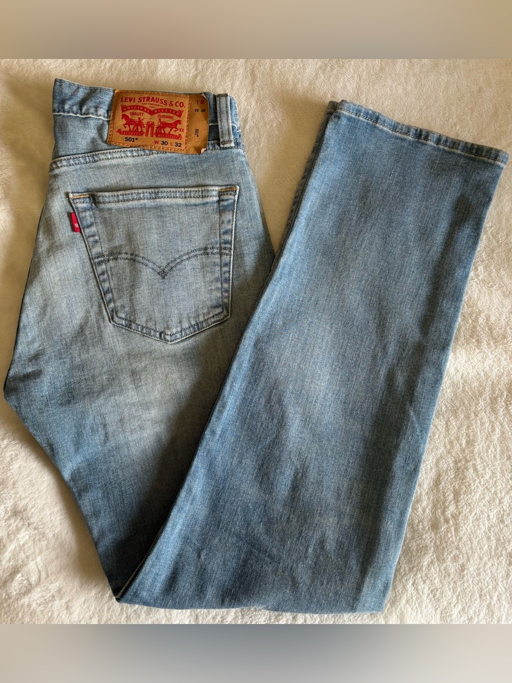 Levi’s 501 button fly W30xL32